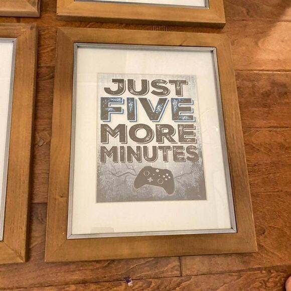 Video Game Play Room XBOX Wooden Framed Signs - Picture 4 of 9